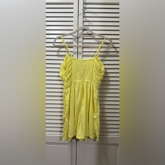 AERIE Smocked Keyhole Romper - Picture 10 of 10